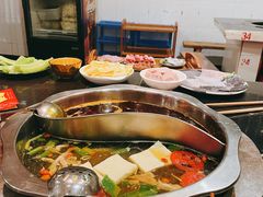 -重庆风光老灶火锅城(同德广场店)