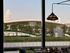 -深圳国际会展中心希尔顿酒店(前海华发冰雪世界店)