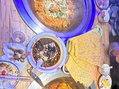 -山河屯铁锅炖(哈西站店)