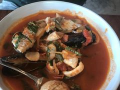 -ROAST coffee & eatery