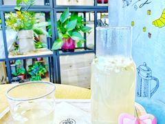 -ZING COFFEE 镜咖啡