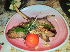 香烤羊排-BROWNSTONE布朗石西班牙餐厅(富城店)