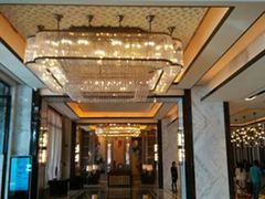 -永恒朗悦酒店(广西大学地铁站大学东路万达广场店)
