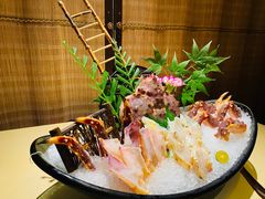 -余欢领鲜火锅(新街口店)