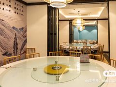 包厢-松哥油焖大虾.小龙虾.黑鸭煲(海岸城店)