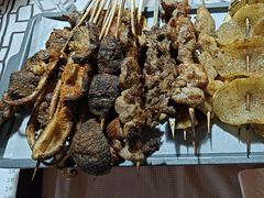 -云晓光头烧烤吧(盛夏店)
