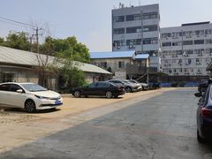 -全季酒店(上海金桥路地铁站店)