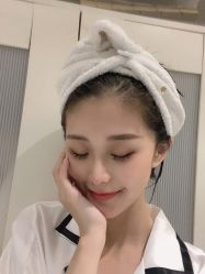-花岐款式专研健康美甲沙龙