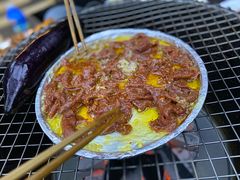 烤五花肉-毛小子西昌藿香火盆烧烤(学苑路店)