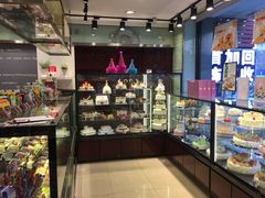 面包甜点陈列柜-爱纶蛋糕(山东路店)