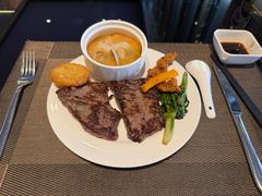 -大中华希尔顿酒店-念自助餐·嗨啤·小龙虾