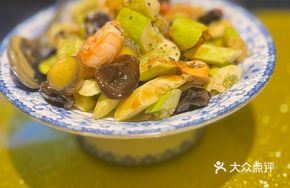 Six-variety Seafood with Old Vinegar