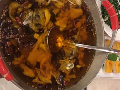 -鑫巴蜀小镇 · 水煮鱼专研店(玉桥店)