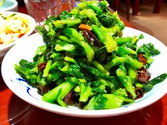 -窄巷子陕菜馆·地道陕西菜(粉巷店)