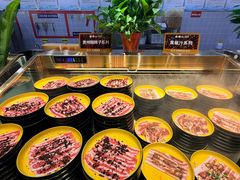 -金滏山·烤肉海鲜火锅自助(襄阳万达店)