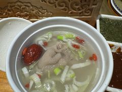 -一群羊手扒肉·火锅·早茶(远东公寓店)