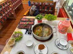 -田村·酸汤鲜牦牛肉火锅(布达拉宫广场店)