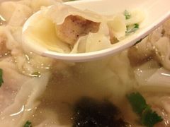 -琴岛顺天馄饨(营口路市场店)