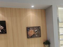 -视野联行眼镜·蔡司·尼康·授权优选门店(青浦宝龙店)
