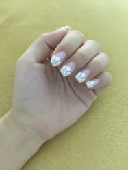 -花岐款式专研健康美甲沙龙