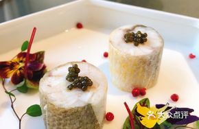 Fish Roe and Yellow Croaker Roll