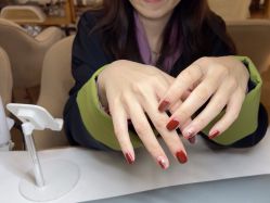 -UGIRL有个美甲