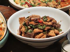 -老灶房-四川土菜(铁牛广场店)