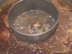 -巴隆门重庆老火锅(太湖路店)
