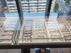 -瑞司视光眼镜·蔡司战略合作眼镜店(新街口店)