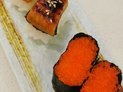 脆香厚鳗鱼寿司-采御鲜·回转寿司(汕头万达店)