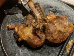 -山川小町·极番烧肉(新地假日广场店)