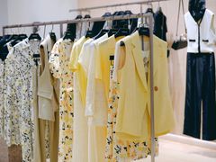 -八佰伴华地百货(宜兴店)