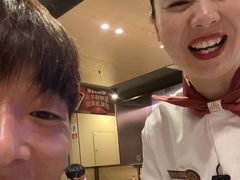 -海底捞火锅(宝龙广场夜宵主题店)