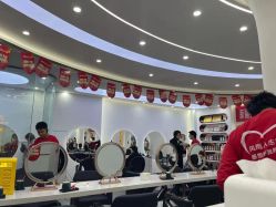 -MOVAN  HAIR莫凡匠人发型屋