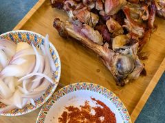 -乡村馕坑肉·烧烤·新疆菜·本地人更爱吃(阿勒泰首店)