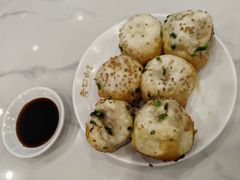 -老西白点心店