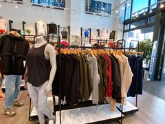 -lululemon(比斯特购物村店)
