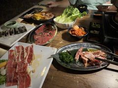 -山居屋炭火烧肉(厚街万达店)