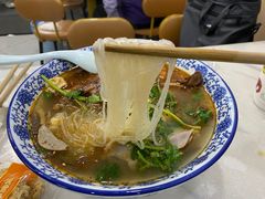 -叶新小吃店(来凤小区总店)