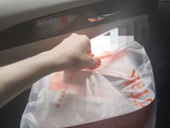 -面包新语(龙湖·西宸天街店)