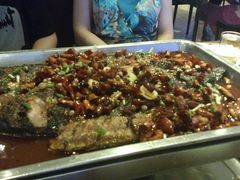 -鸣记脆皮烤鱼·海鲜烤鱼(三八广场店)