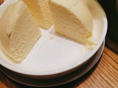 爱心大馒头-爱碗亭·鲜炒湖南菜(壹城中心店)