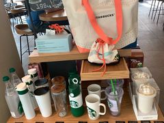 零售区-星巴克(深圳龙岗天安数码城店)