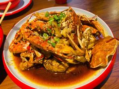 吮指年糕辣蟹-老闵田螺馆·南昌市井菜·特色小吃(总店)