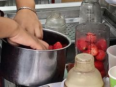 -九里香奶茶果汁(碧湖店)