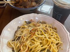 -CowCow其其·牛杂咖啡公司(六运店)