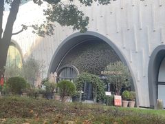-上海尚嘉中心
