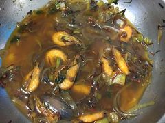 -乡土黄·鲜牛肉火锅·小龙虾(兴业街店)