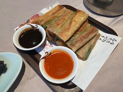 葱包烩-皇饭儿餐饮管理有限公司(赞成大厦店)