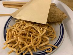 嘎嘎糯米团-正南齐北·老街糯米团(洪崖洞店)